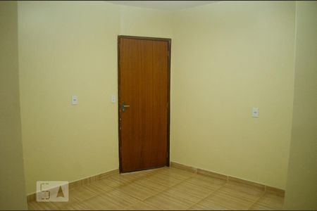 Sala / Cozinha de kitnet/studio para alugar com 1 quarto, 30m² em Vila São José (taguatinga), Brasília