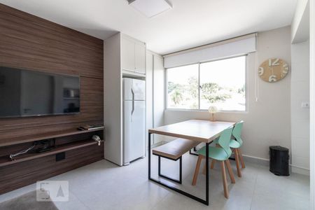 Sala de apartamento para alugar com 1 quarto, 35m² em Juvevê, Curitiba