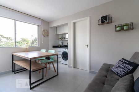 Sala de apartamento para alugar com 1 quarto, 35m² em Juvevê, Curitiba