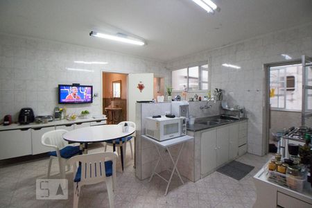 Apartamento para alugar com 315m², 3 quartos e 1 vaga Apartamento para alugar com 315m², 3 quartos e 1 vagaCozinha
