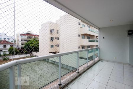 Varanda de apartamento para alugar com 3 quartos, 106m² em Recreio dos Bandeirantes, Rio de Janeiro