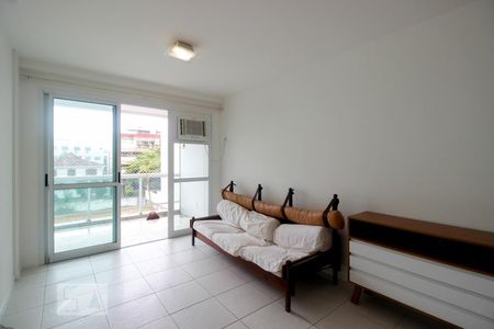 Sala de apartamento para alugar com 3 quartos, 106m² em Recreio dos Bandeirantes, Rio de Janeiro