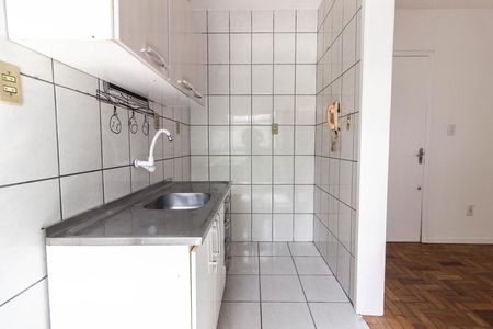 Cozinha de apartamento à venda com 1 quarto, 47m² em Vila Ipiranga, Porto Alegre
