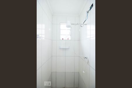 Banheiro de casa para alugar com 1 quarto, 32m² em Utinga, Santo André