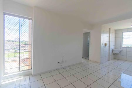 Sala e Cozinha de apartamento para alugar com 2 quartos, 45m² em Samambaia Norte (samambaia), Brasília