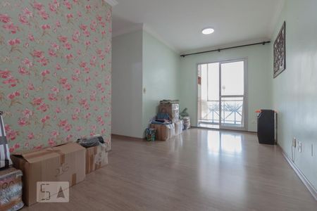 Sala de apartamento para alugar com 2 quartos, 60m² em Jardim Santa Emília, São Paulo