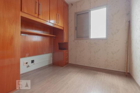 Quarto 1 de apartamento para alugar com 2 quartos, 60m² em Jardim Santa Emília, São Paulo