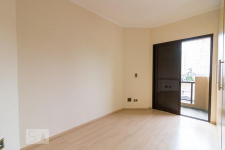 Sala de apartamento para alugar com 3 quartos, 120m² em Vila Galvão, Guarulhos