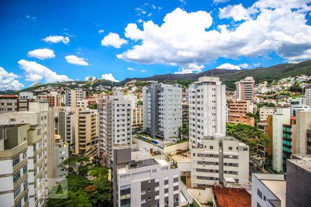 Vista sala de apartamento à venda com 1 quarto, 42m² em Cruzeiro, Belo Horizonte
