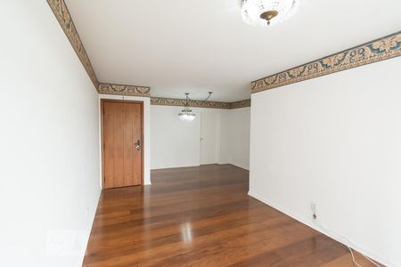 Sala de apartamento à venda com 3 quartos, 120m² em Santo Amaro, São Paulo