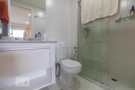 Banheiro de apartamento para alugar com 1 quarto, 48m² em Vila Cruzeiro, São Paulo