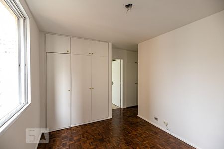 Suíte  de apartamento para alugar com 3 quartos, 100m² em Moema, São Paulo