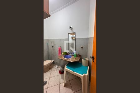 Casa para alugar com 440m², 8 quartos e 2 vagas Casa para alugar com 440m², 8 quartos e 2 vagasBanheiro Casa 3