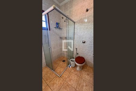 Casa para alugar com 440m², 8 quartos e 2 vagas Casa para alugar com 440m², 8 quartos e 2 vagasBanheiro 2 Casa 1