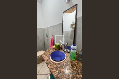 Casa para alugar com 440m², 8 quartos e 2 vagas Casa para alugar com 440m², 8 quartos e 2 vagasBanheiro Casa 3