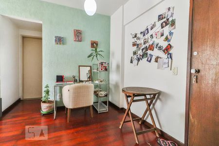 Sala de apartamento para alugar com 3 quartos, 70m² em Taquara, Rio de Janeiro