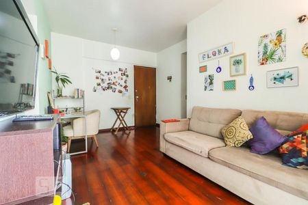 Sala de apartamento para alugar com 3 quartos, 70m² em Taquara, Rio de Janeiro