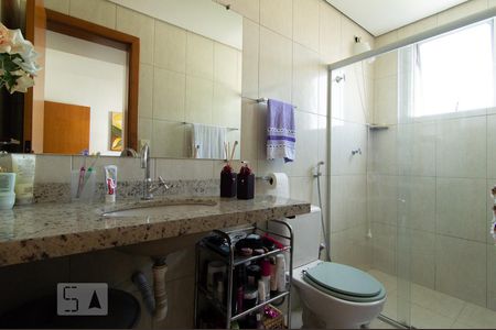 Banheiro da Suíte de apartamento à venda com 2 quartos, 122m² em Castelo, Belo Horizonte