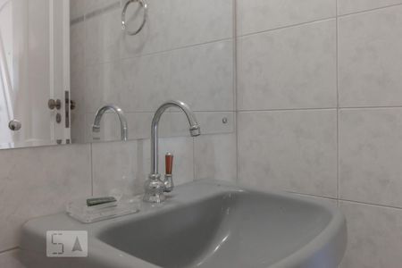 Lavabo de apartamento à venda com 3 quartos, 134m² em Jardim Vila Mariana, São Paulo