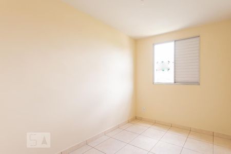 Quarto 2 de apartamento para alugar com 2 quartos, 46m² em Jardim Márcia, Campinas