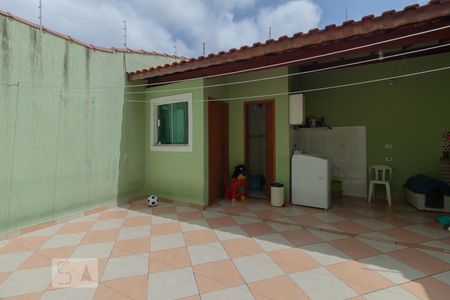 Quintal e área de serviço de casa à venda com 3 quartos, 150m² em Vila Moinho Velho, São Paulo