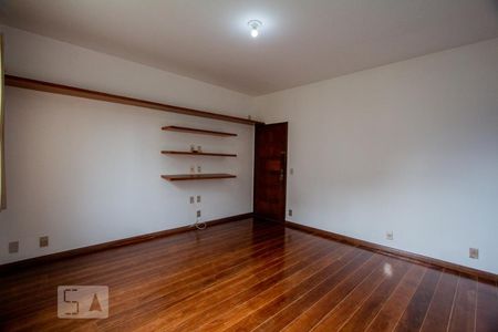 Sala de apartamento para alugar com 2 quartos, 75m² em Humaitá, Rio de Janeiro