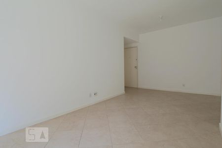 Sala de apartamento para alugar com 3 quartos, 86m² em Freguesia (jacarepaguá), Rio de Janeiro