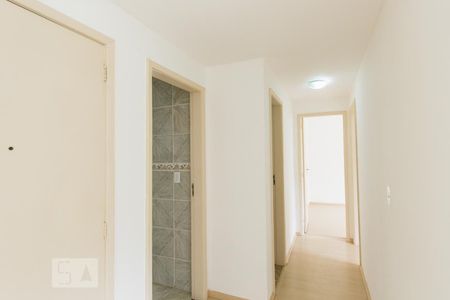 Corredor de apartamento para alugar com 2 quartos, 78m² em Pechincha, Rio de Janeiro