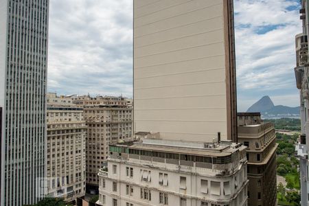 Vista de kitnet/studio para alugar com 1 quarto, 30m² em Centro, Rio de Janeiro