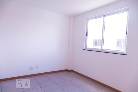 Quarto 1 suite de casa de condomínio para alugar com 2 quartos, 70m² em Todos Os Santos, Rio de Janeiro