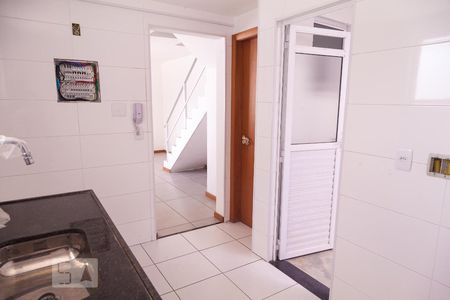 Casa de condomínio para alugar com 70m², 2 quartos e 1 vagaCozinha