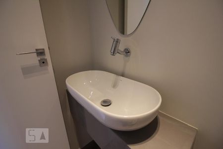 Pia de apartamento para alugar com 1 quarto, 45m² em Vila Andrade, São Paulo