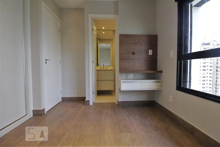 Suíte de apartamento para alugar com 1 quarto, 45m² em Vila Andrade, São Paulo