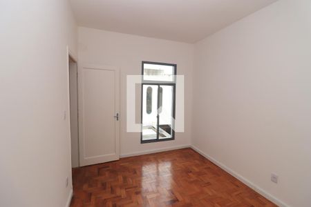 Quarto 2 de casa para alugar com 3 quartos, 90m² em Vila Gomes Cardim, São Paulo
