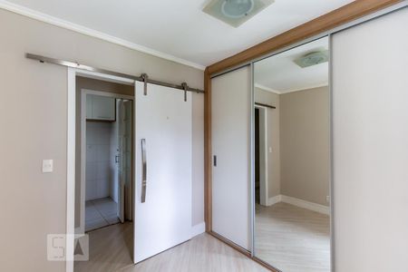 Quarto 2 de apartamento para alugar com 2 quartos, 53m² em Vila Andrade, São Paulo