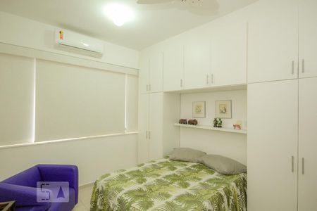 Sala de apartamento à venda com 1 quarto, 24m² em Copacabana, Rio de Janeiro