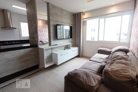 Sala de apartamento para alugar com 1 quarto, 67m² em Cristo Rei, Curitiba