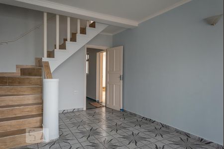 Casa à venda com 150m², 4 quartos e 2 vagasSala