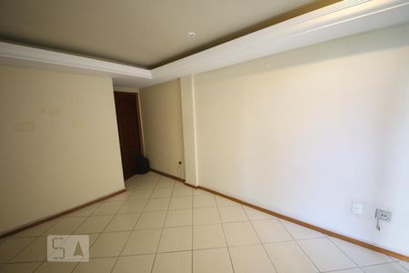 Sala de apartamento à venda com 2 quartos, 90m² em Centro, Niterói