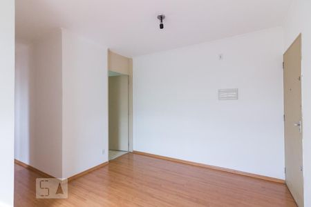 Sala de apartamento para alugar com 2 quartos, 48m² em Vila Cruz das Almas, São Paulo