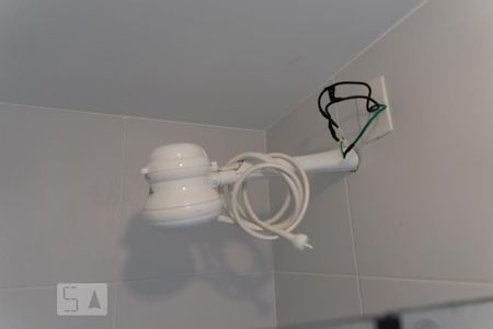 Detalhe banheiro de apartamento para alugar com 2 quartos, 43m² em Barra Funda, São Paulo