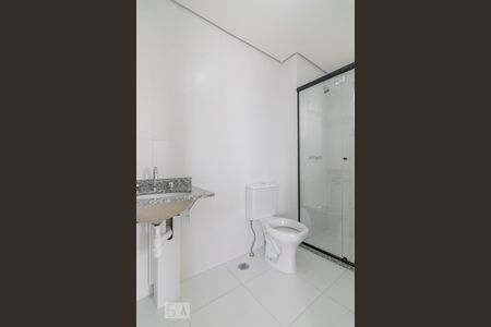 Banheiro de apartamento para alugar com 1 quarto, 37m² em Vila São Pedro, Santo André