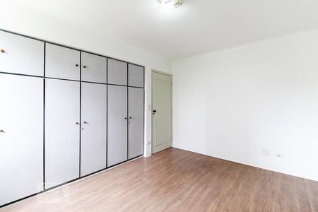 Quarto 01 de apartamento para alugar com 2 quartos, 68m² em Mooca, São Paulo