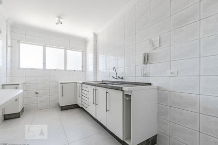 Apartamento para alugar com 3 quartos, 80m² em Ahú, Curitiba