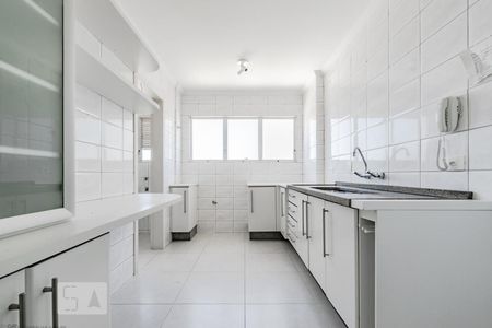 Apartamento para alugar com 3 quartos, 80m² em Ahú, Curitiba