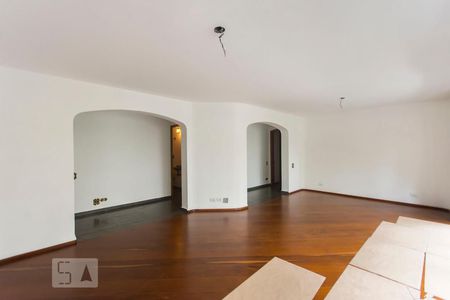 Sala de apartamento à venda com 3 quartos, 138m² em Indianópolis, São Paulo