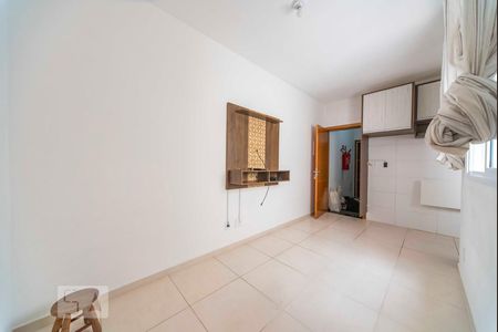 Sala de apartamento para alugar com 2 quartos, 39m² em Jardim Las Vegas, Santo André