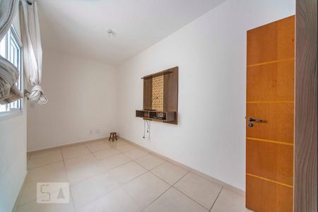 Sala de apartamento para alugar com 2 quartos, 39m² em Jardim Las Vegas, Santo André