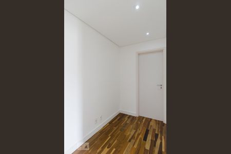 Corredor de apartamento para alugar com 3 quartos, 77m² em Centro, Diadema