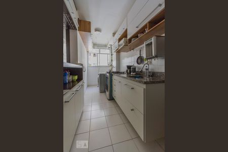 Cozinha de apartamento para alugar com 2 quartos, 65m² em Barreto, Niterói